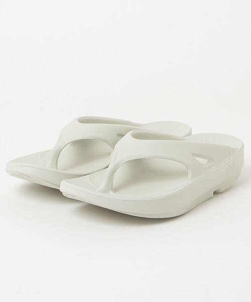 OOFOS(ウーフォス)の「【OOFOS/ウーフォス】OOriginal(サンダル・レディース・グレー/ベビーピンク/ブラック/ベージュ/ライトグレー・25/24/23)」の1枚目の写真