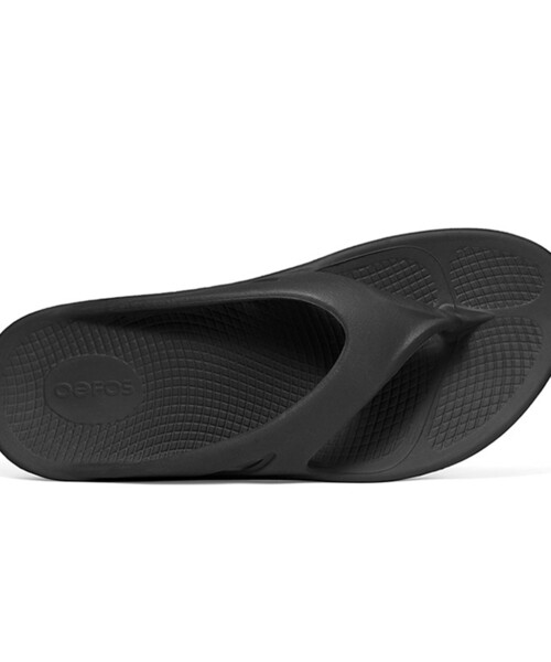 OOFOS(ウーフォス)の「【OOFOS/ウーフォス】OOriginal(サンダル・レディース・グレー/ベビーピンク/ブラック/ベージュ/ライトグレー・25/24/23)」の7枚目の写真