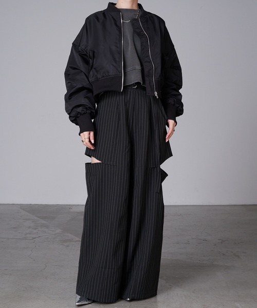 RAY CASSIN（レイカズン）の「ショート丈MA-1（MA-1・レディース・グレー/アイボリー/ブラック・FREE）」の15枚目の写真