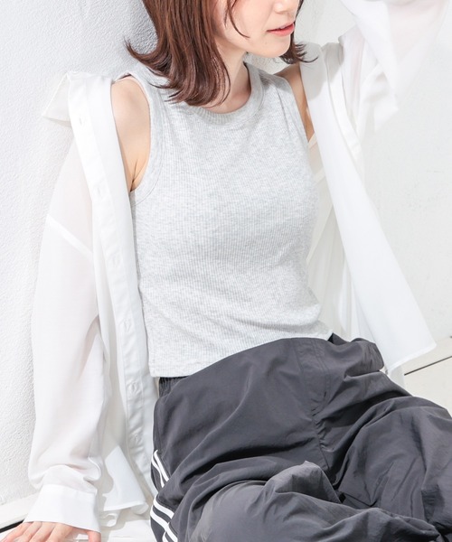 Honeys（ハニーズ）の「カップ付きアメスリタンクトップ（タンクトップ・レディース・グリーン/ホワイト/ブラック/オレンジ/スミクロ/ブルー/ブラウン/オートミール・L/M/S）」の5枚目の写真