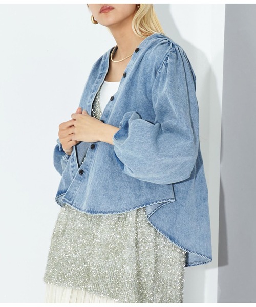 Settimissimo（セッティミッシモ）の「ボリュームスリーブ ノーカラー デニムブラウス（シャツ/ブラウス・レディース・インディゴブルー/ブルー・FREE）」の2枚目の写真
