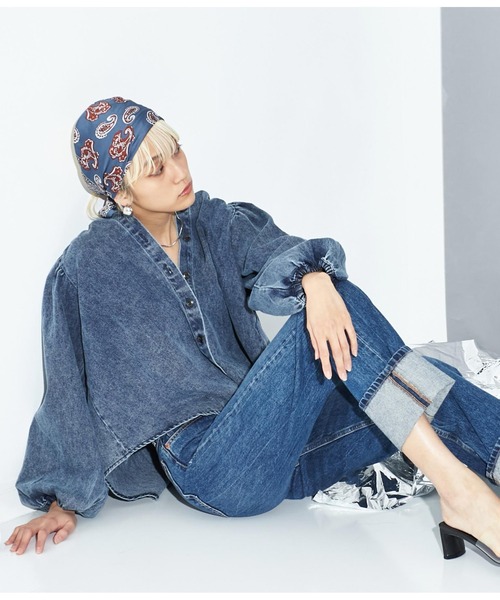 Settimissimo（セッティミッシモ）の「ボリュームスリーブ ノーカラー デニムブラウス（シャツ/ブラウス・レディース・インディゴブルー/ブルー・FREE）」の17枚目の写真
