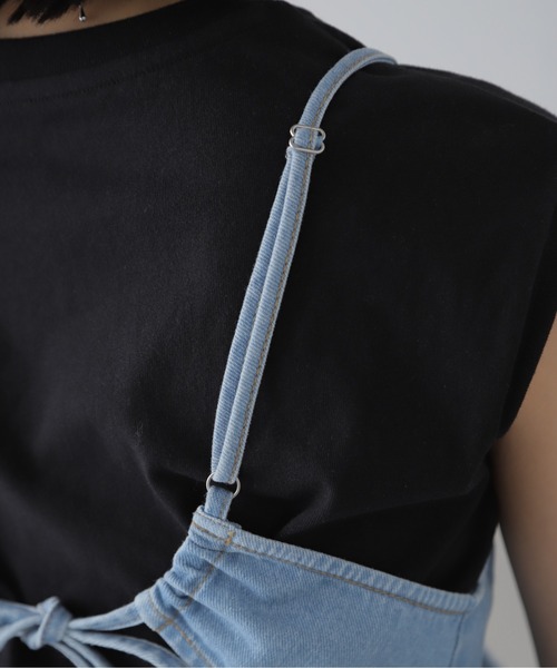 FREE'S MART（フリーズマート）の「◆デニムフリルキャミソール（ベスト・レディース・ワンウォッシュ/ライトインディゴブルー・FREE）」の4枚目の写真