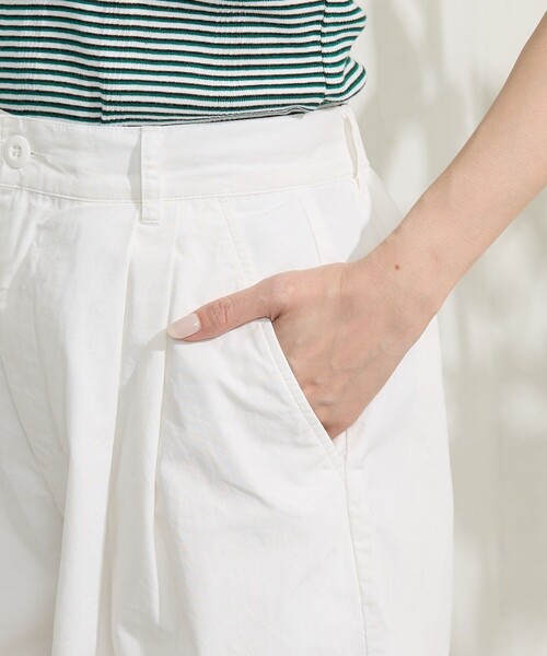 FREAK'S STORE（フリークスストア）の「タックチノショートパンツ/CLOWN ショーツ/クラウンショーツ/ハーフパンツ/ショートパンツ（チノパンツ・レディース・キャメル/オフホワイト/ブラック・SMALL/MEDIUM）」の16枚目の写真