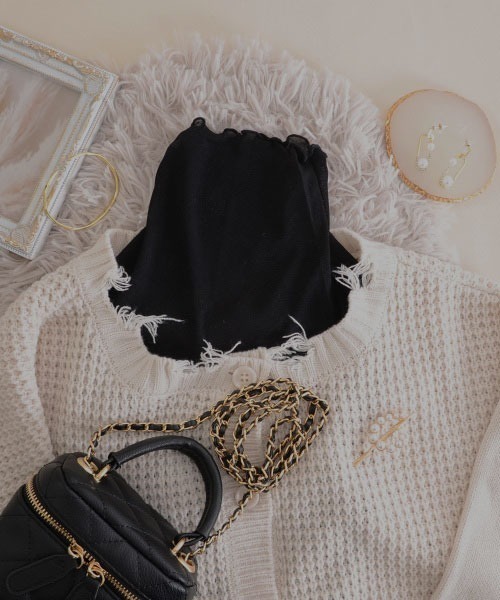 TONE SELECT GOODS（トーンセレクトグッズ）の「【resonance】シアー メロウデザイン 無地 ハイネック つけ襟【マルチウェイ/オケージョン】（付け襟・レディース・ライトブルー/ブラック/ライトベージュ/ホワイト・FREE）」の16枚目の写真