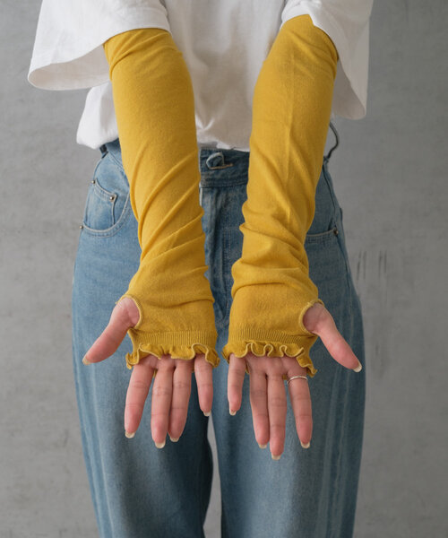 BIRTHDAY BAR（バースデイバー）の「UVカット フリル アームカバー（ハット・レディース・グレー/レッド/ブルー/ブラック/イエロー・0）」の6枚目の写真