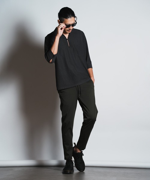 RATTLE TRAP（ラトルトラップ）の「リネンテックジャージ七分袖スキッパーシャツ（シャツ/ブラウス・メンズ・チャコールグレー/ライトグレー/ダークブルー・M/L/LL）」の4枚目の写真