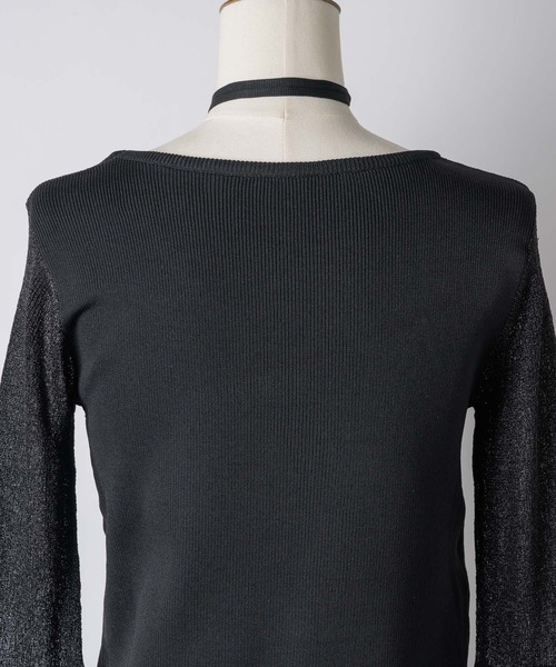 VIOLETTA（ヴィオレッタ）の「チョーカー付きシアードッキングリブニット（ニット/セーター・レディース・ホワイト/ブラック/ブルー/レッド・FREE）」の14枚目の写真