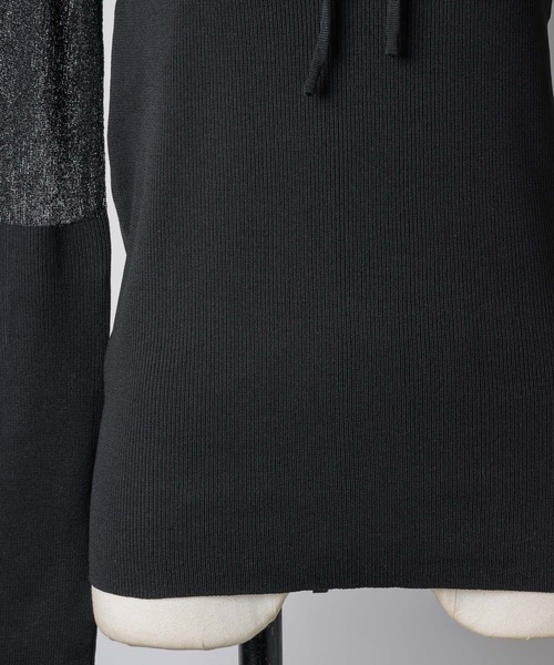 VIOLETTA（ヴィオレッタ）の「チョーカー付きシアードッキングリブニット（ニット/セーター・レディース・ホワイト/ブラック/ブルー/レッド・FREE）」の21枚目の写真