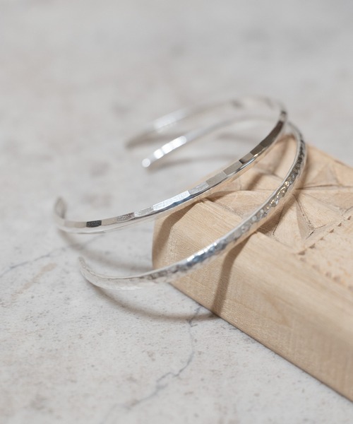 大幅値下げ✨️BVLGARI✨️極美品シルバーバングル 大幅値下げ✨️BVLGARI✨️極美品シルバーバングル 大幅値下げ