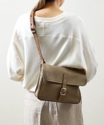 SLOW（スロウ）の「SLOW スロウ / shrink-hunting shoulder シュリンクレザーハンティングショルダーバッグ / 858S37P（ショルダーバッグ）」