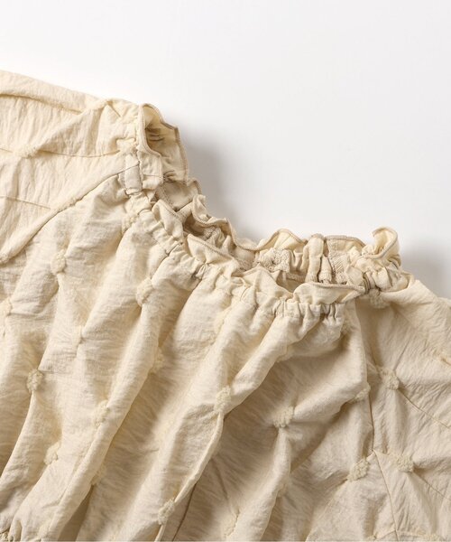 Seraph（セラフ）の「バックリボンデザインドットドビーワンピース（ワンピース・キッズ・ブラック/ベージュ・80/90/95/100/110/120/130/140）」の8枚目の写真