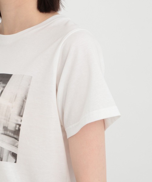 Andemiu(アンデミュウ)の「フォトプリントT143959(Tシャツ/カットソー・レディース・ホワイト系その他6/ホワイト系その他5・FREE)」の12枚目の写真