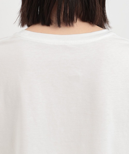 Andemiu(アンデミュウ)の「フォトプリントT143959(Tシャツ/カットソー・レディース・ホワイト系その他6/ホワイト系その他5・FREE)」の14枚目の写真