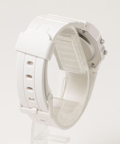 CASIO(カシオ)の「CASIO/カシオ 腕時計 CASIO CLASSIC F-91WB-7AJF(デジタル腕時計・メンズ・ホワイト・FREE)」の9枚目の写真