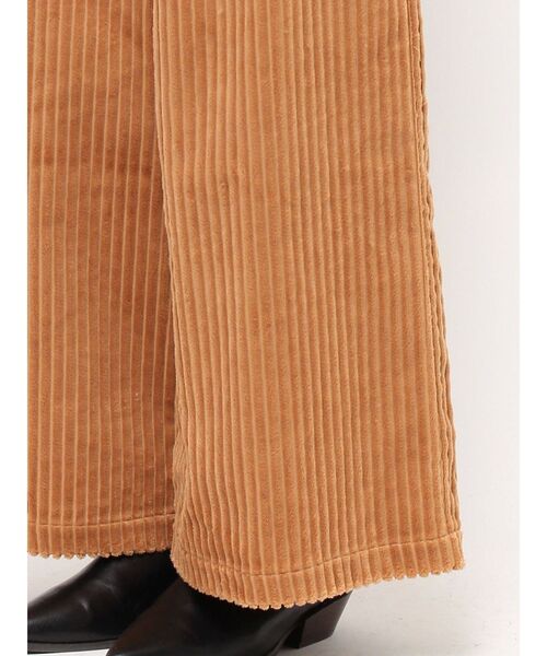 Ungrid（アングリッド）の「コーデュロイワイドパンツ（その他パンツ・レディース・アイボリー/オレンジ・SMALL/MEDIUM）」の14枚目の写真
