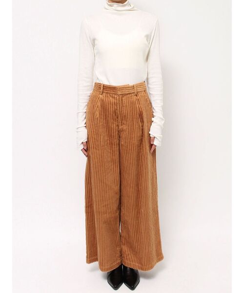Ungrid（アングリッド）の「コーデュロイワイドパンツ（その他パンツ・レディース・アイボリー/オレンジ・SMALL/MEDIUM）」の16枚目の写真