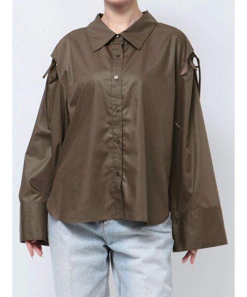 LAGUNAMOON（ラグナムーン）の「ショルダースリットシャツ（シャツ/ブラウス・レディース・ブラウン/ホワイト/ブルー・FREE）」の22枚目の写真