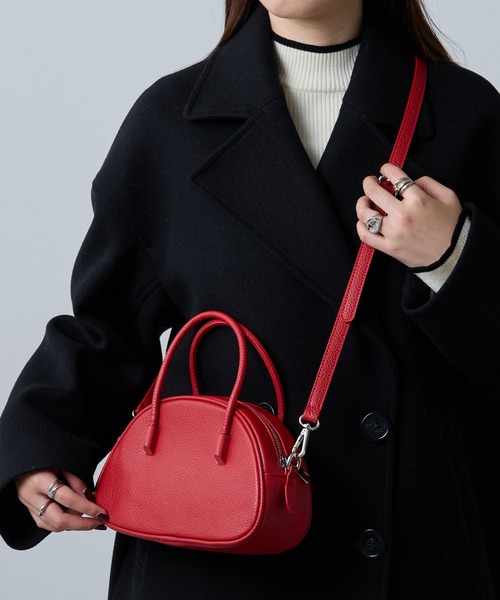 COLONY 2139(コロニートゥーワンスリーナイン)の「ラウンドミニボストン(ボストンバッグ・レディース・レッド/ブラック/ブルー・FREE)」の1枚目の写真