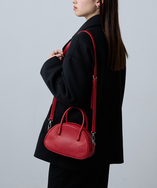 COLONY 2139(コロニートゥーワンスリーナイン)の「ラウンドミニボストン(ボストンバッグ・レディース・レッド/ブラック/ブルー・FREE)」の17枚目の写真