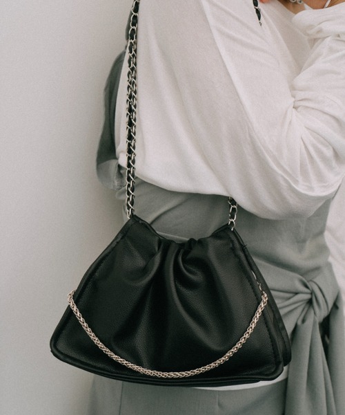 HANNE（アン）の「フェイクレザーチェーンハンドBAG（ハンドバッグ・レディース・シルバー/ブラック・FREE）」の5枚目の写真