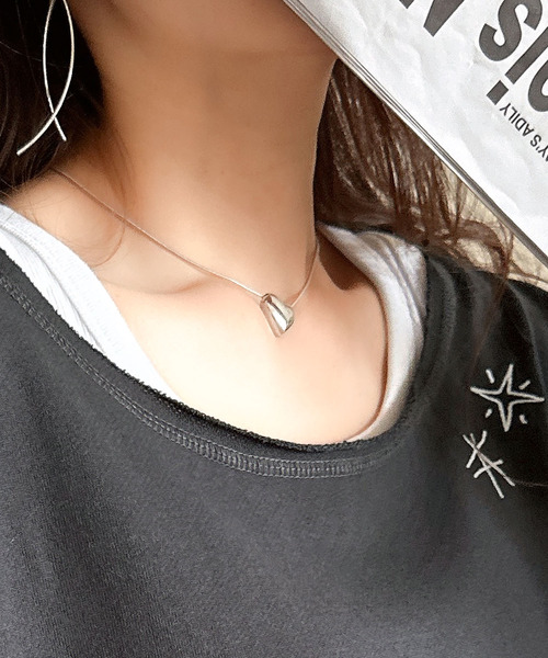 Java(ジャバ)の「《JaVaジャバ 別注》裏毛素材衿元刺繍&バックロゴデザイン変形カットオフオーバーサイズプルオーバー(スウェット・レディース・チャコール/オートミール/杢グレー・LARGE/MEDIUM/SMALL/X-LARGE)」の17枚目の写真