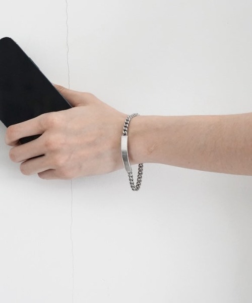 KAIKO（カイコー）の「KAIKO DISTORTED BANGLE（ブレスレット）」 - WEAR