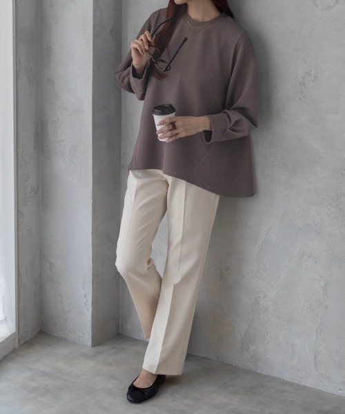 NAVY(ネイビー)の「NAVY きれい見え エンボス チュニックプルオーバー(その他トップス・レディース・グレイッシュベージュ/ブラック/チャコールグレー・M/L)」の22枚目の写真