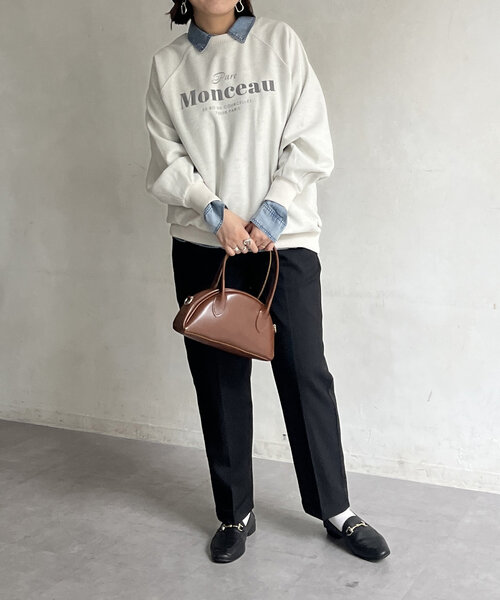 Chez toi（シェトワ）の「圧縮起毛ラグランロゴプルオーバー（Tシャツ/カットソー・レディース・アイボリー/ブラック/グレー・FREE）」の11枚目の写真