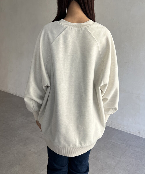 Chez toi（シェトワ）の「圧縮起毛ラグランロゴプルオーバー（Tシャツ/カットソー・レディース・アイボリー/ブラック/グレー・FREE）」の14枚目の写真