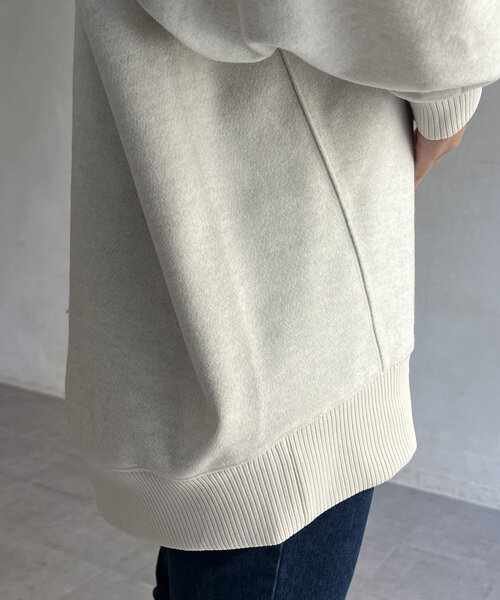 Chez toi（シェトワ）の「圧縮起毛ラグランロゴプルオーバー（Tシャツ/カットソー・レディース・アイボリー/ブラック/グレー・FREE）」の16枚目の写真