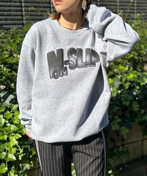 mi via loca（ミヴィアロカ）の「【GILDAN】発泡プリントNON-SLIPドットロゴ裏起毛スウェットプルオーバー 　【PT NO. MVL056 ※2A】（スウェット）」