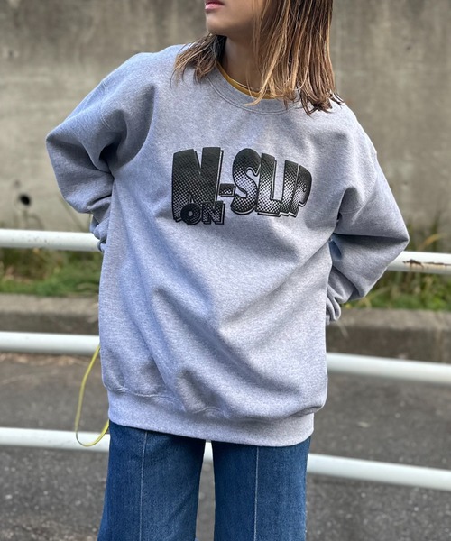 セール】【GILDAN】発泡プリントNON-SLIPドットロゴ裏起毛スウェット