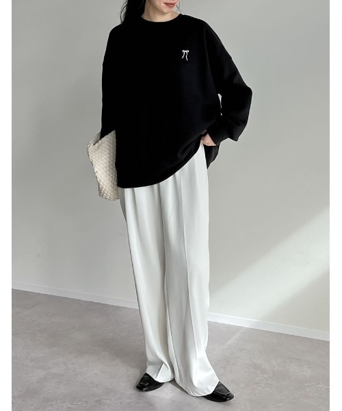 Re:EDIT(リエディ)の「裏起毛ハートorリボンワンポイント刺繍スウェット(スウェット・レディース・アイボリー/グレー/ブラック・LARGE/MEDIUM)」の15枚目の写真