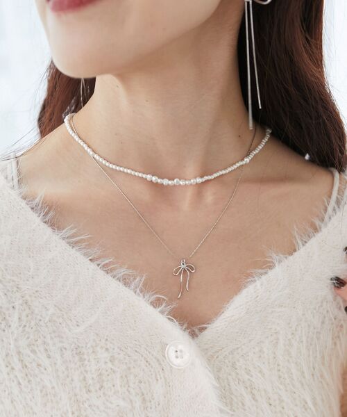 MAJESTIC LEGON（マジェスティックレゴン）の「シャイニーリボンネックレス（ネックレス・レディース・シルバー/ゴールド・FREE）」の3枚目の写真