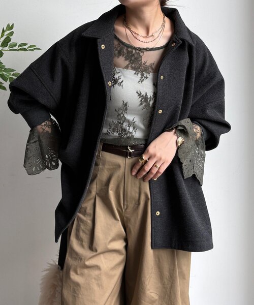 aaa8123です レースフレアブラウス（シャツ/ブラウス）｜DouDou（ドゥドゥ）の