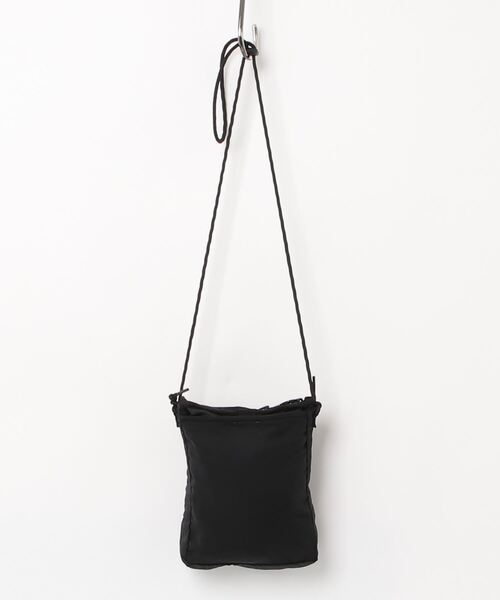 KEEN(キーン)の「Us4 BAG'N BAG LOGO TOTE / Us4 バッグイン バッグ ロゴ トート / サコッシュ 小物入れ(エコバッグ/サブバッグ・レディース・ブラック・OS)」の6枚目の写真