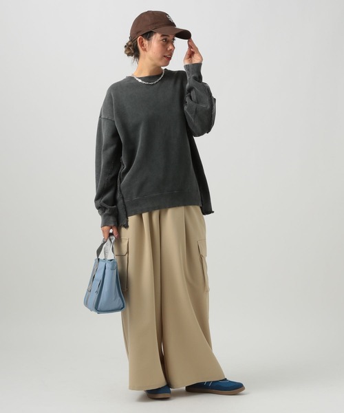 BAYFLOW(ベイフロー)の「フリンジコンビフェードプルオーバー(スウェット・レディース・オフホワイト/チャコール/ピンク・FREE)」の6枚目の写真