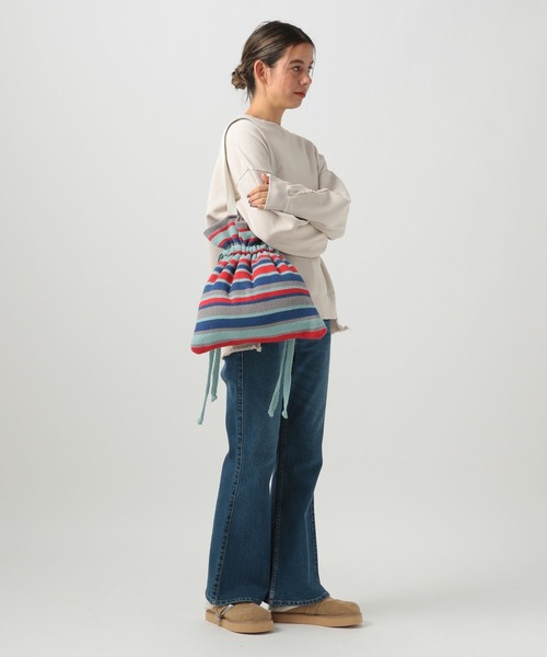 BAYFLOW(ベイフロー)の「フリンジコンビフェードプルオーバー(スウェット・レディース・オフホワイト/チャコール/ピンク・FREE)」の12枚目の写真