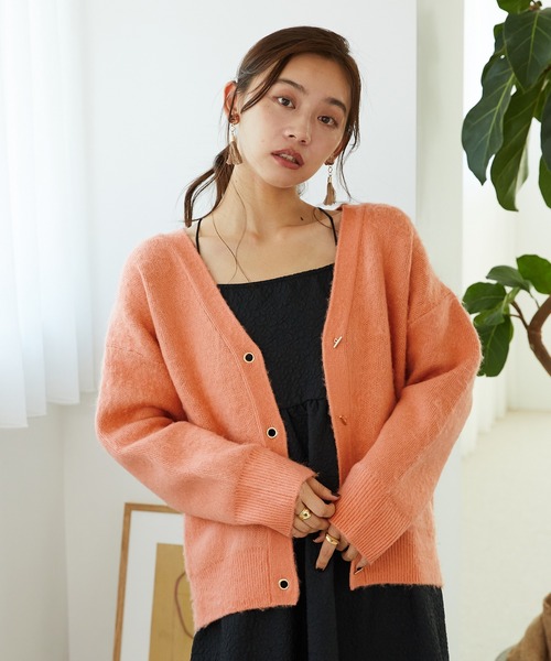 MISCH MASCH(ミッシュマッシュ)の「シャギーニットカーディガン MO33N02(ニット/セーター・レディース・ブルー/チャコールグレー/ライトグレー/ベージュ/ピンク・フリ-)」の17枚目の写真