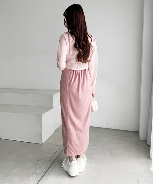 one after another NICE CLAUP(ワンアフターアナザーナイスクラップ)の「カシュクールトップス+キャミワンピセット(ワンピース・レディース・ブラック/グレー/ピンク/アイボリー・MEDIUM/SMALL)」の21枚目の写真