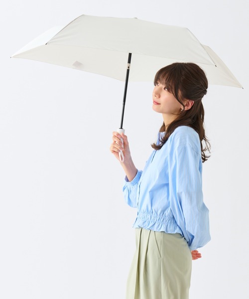 FLO(A)TUS（フロータス）の「折りたたみ傘 超撥水 UVカット 無地 ”フロータス 自動開閉”（折りたたみ傘・レディース・ライトグリーン/ブラック/ライトグレー/ダークブルー/ベビーピンク/オフホワイト・FREE）」の2枚目の写真