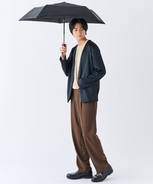 FLO(A)TUS（フロータス）の「折りたたみ傘 超撥水 UVカット 無地 ”フロータス 自動開閉”（折りたたみ傘・レディース・ライトグリーン/ブラック/ライトグレー/ダークブルー/ベビーピンク/オフホワイト・FREE）」の9枚目の写真