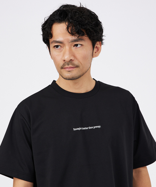 ABAHOUSE GRAY（アバハウスグレイ）の「【ロゴ刺繍】ワンポイント 半袖 Tシャツ（Tシャツ/カットソー・メンズ・サックスブルー/ホワイト/ブラック/グレイッシュベージュ・46/48）」の3枚目の写真