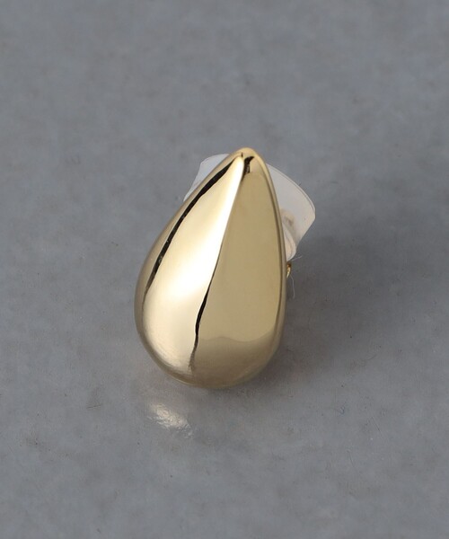 UNITED ARROWS(ユナイテッドアローズ)の「ドロップイヤリング(イヤリング・レディース・ゴールド/シルバー・FREE)」の6枚目の写真