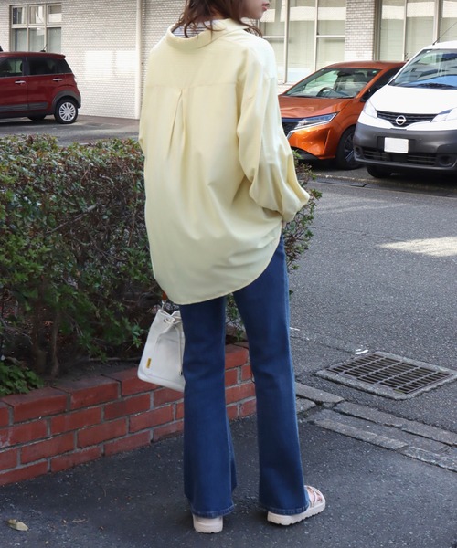 libelle more（リベル モア）の「とろみフランス綾　裾タックシャツ（シャツ/ブラウス・レディース・イエロー/ライトカーキ/オフホワイト/ブラック・M/L）」の17枚目の写真