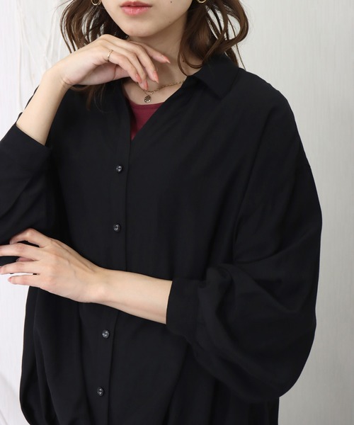 libelle more（リベル モア）の「とろみフランス綾　裾タックシャツ（シャツ/ブラウス・レディース・イエロー/ライトカーキ/オフホワイト/ブラック・M/L）」の15枚目の写真