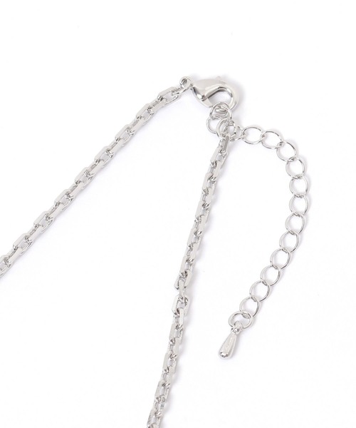 BAYFLOW（ベイフロー）の「グラスホルダー馬蹄ネックレス（ネックレス・メンズ・ライトグレー・FREE）」の3枚目の写真