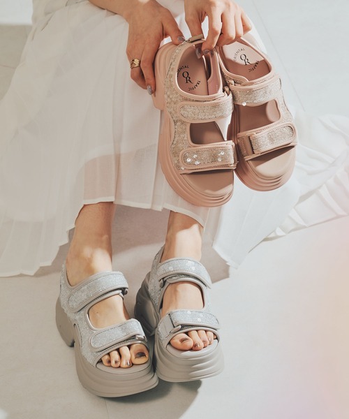 ORiental TRaffic(オリエンタルトラフィック)の「スパンコール厚底サンダル/56203(サンダル・レディース・ピンク/グレー・S/LL/L/M)」の2枚目の写真