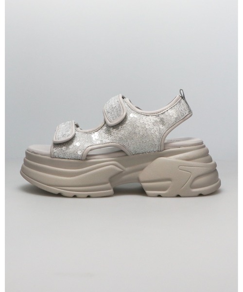 ORiental TRaffic(オリエンタルトラフィック)の「スパンコール厚底サンダル/56203(サンダル・レディース・ピンク/グレー・S/LL/L/M)」の3枚目の写真